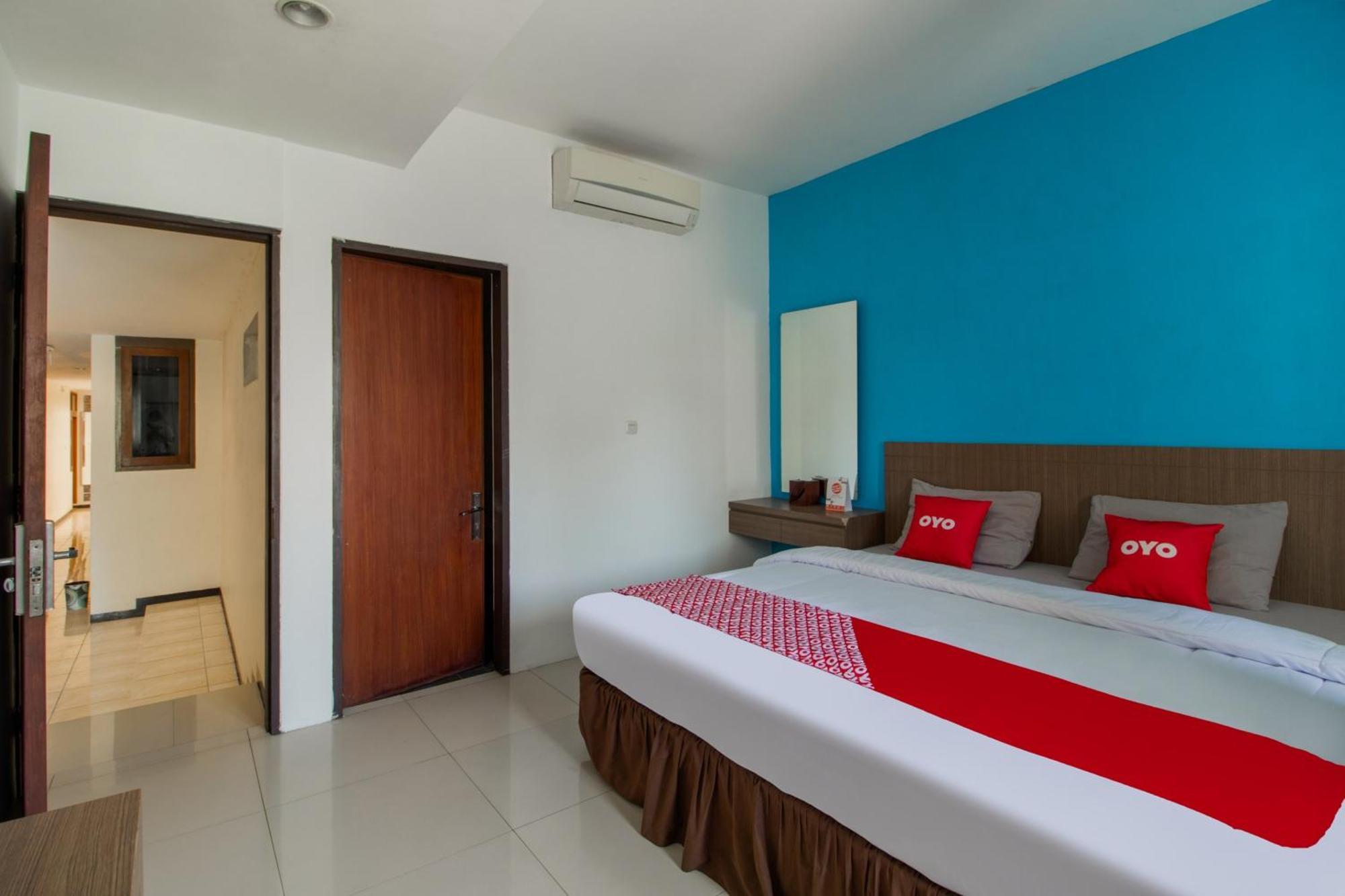 Oyo Flagship 3753 Cassa Dua Hotel Cimahi Exterior foto