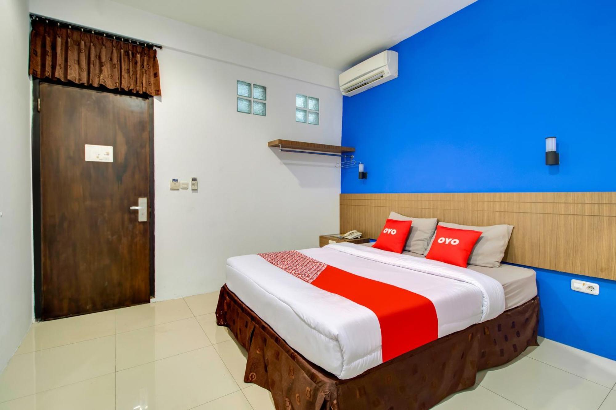 Oyo Flagship 3753 Cassa Dua Hotel Cimahi Exterior foto