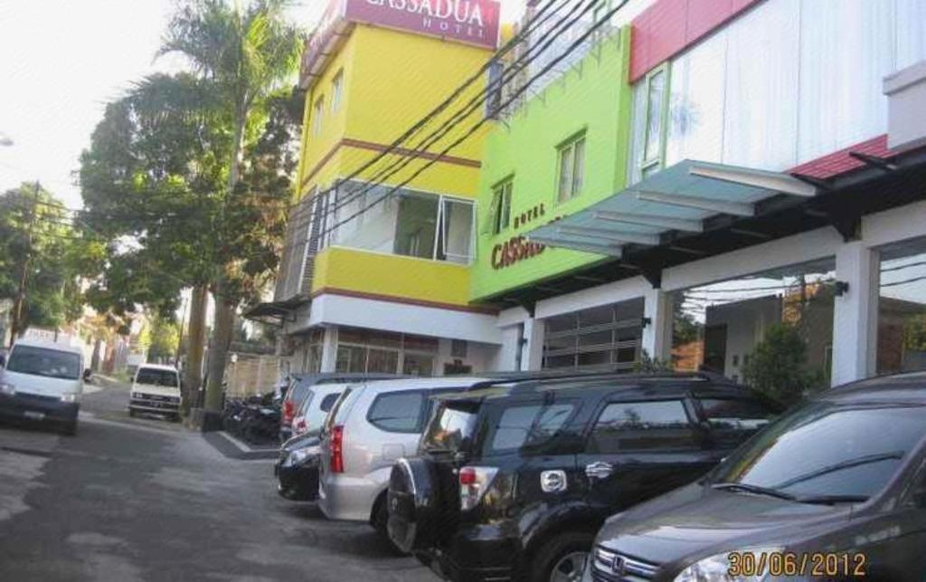 Oyo Flagship 3753 Cassa Dua Hotel Cimahi Exterior foto
